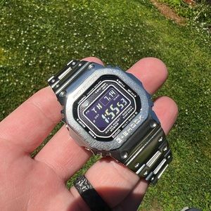 G-shock GMW-B5000d-1 CUSTOM Solar AND Bluetooth watch with box and travel case